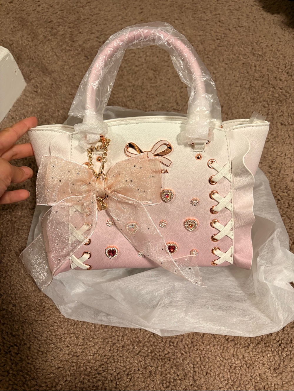NWT Samantha Vega Bijou Pink Gradient Flutter Purse Small Size + Bow Charm